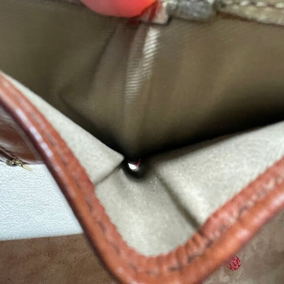 Fossil Small Brown Leather Button Close Wallet - Picture 9 of 10